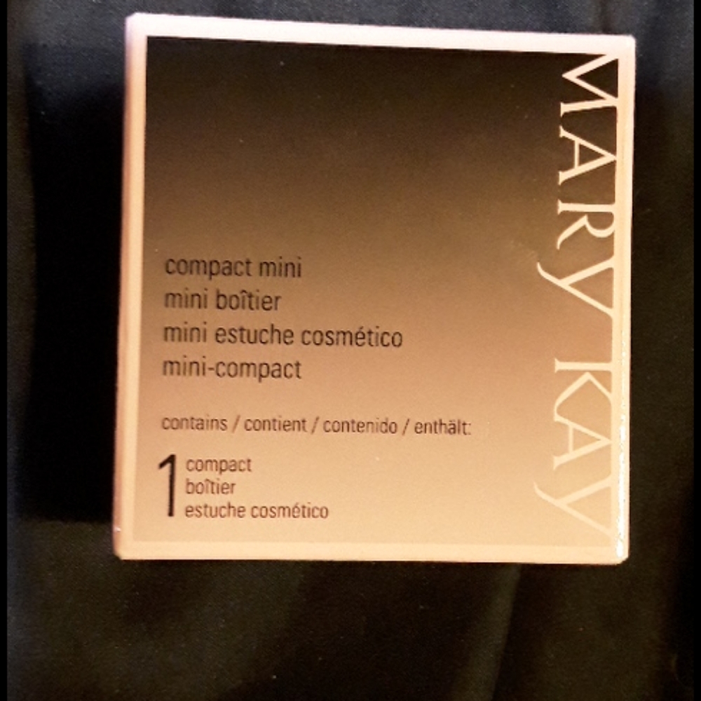 Mary Kay Compact Mini